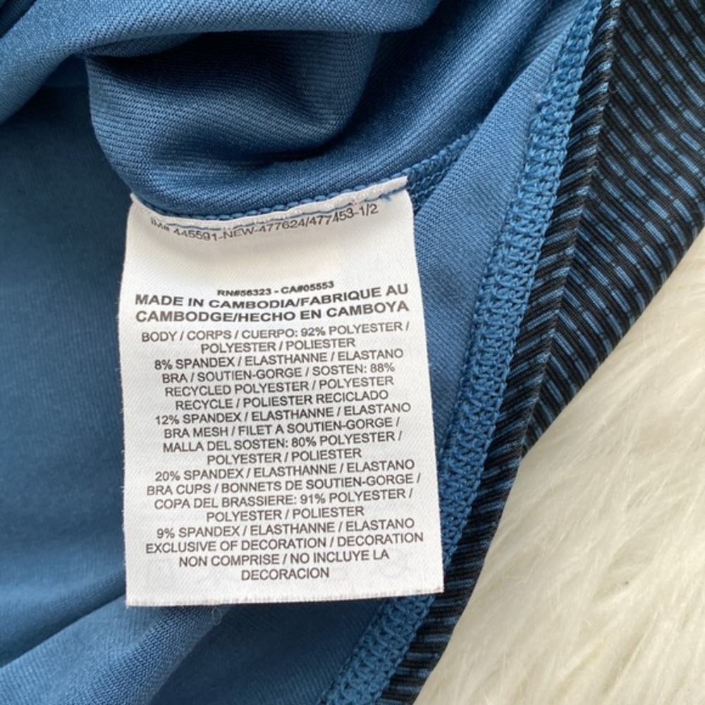 Nike | Dri-Fit Printed‎ Tank Top - Picture 13 of 13